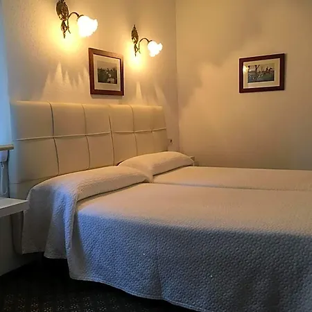 Hotel Derli Sella 2*